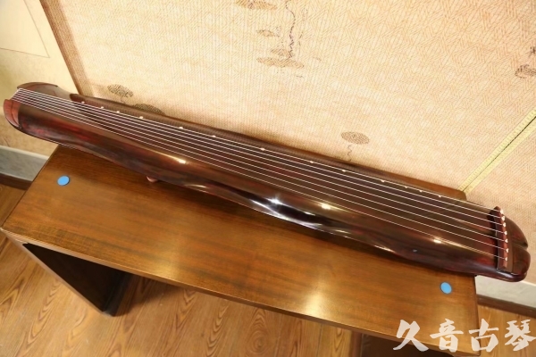 内江市●久音古琴  ●今日推荐  20230516【收藏级断纹蕉叶】